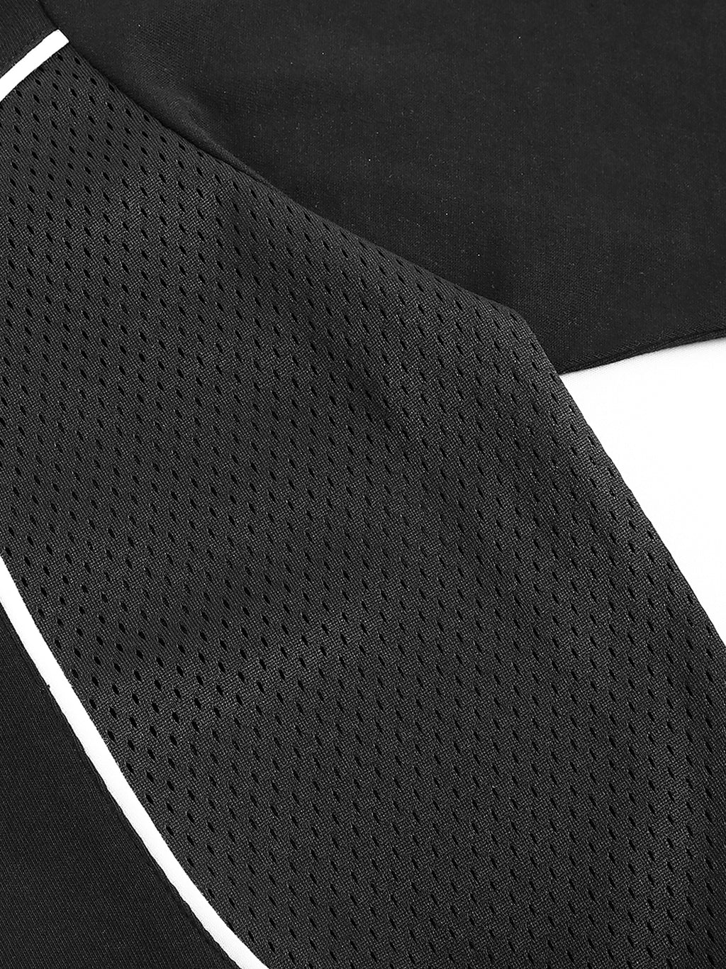 PANJAB LEGACY x RISEN RETRO  Contrast Piped Panel T-Shirt