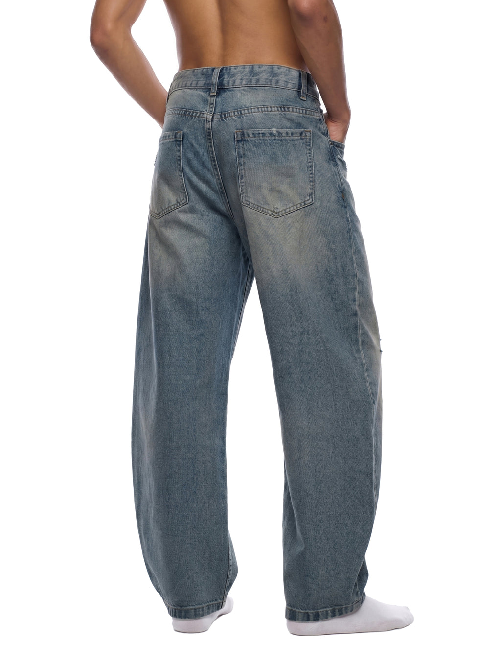 RISENRETRO | Men's Distressed Barrel Leg Jeans