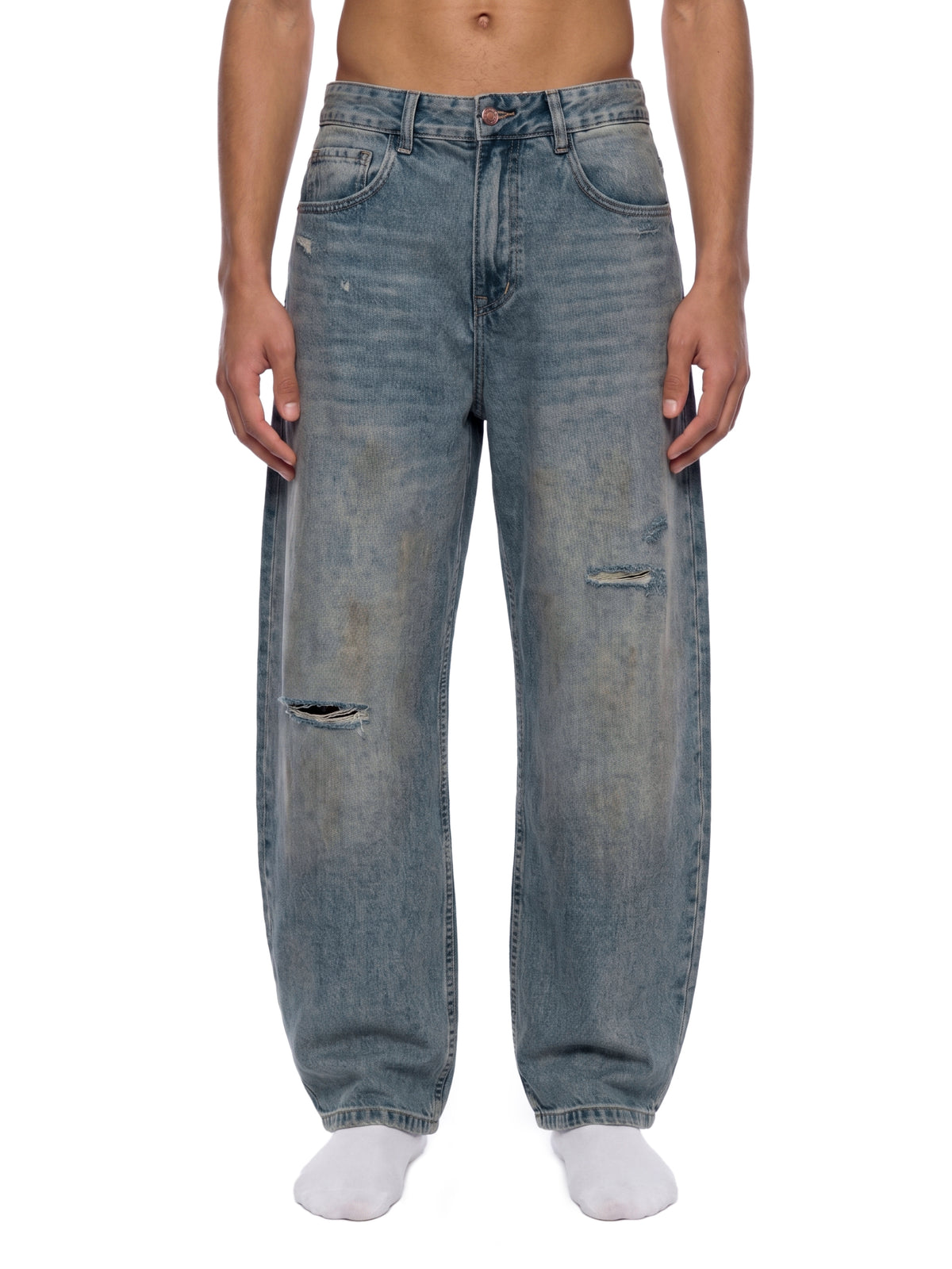 RISENRETRO | Men's Distressed Barrel Leg Jeans
