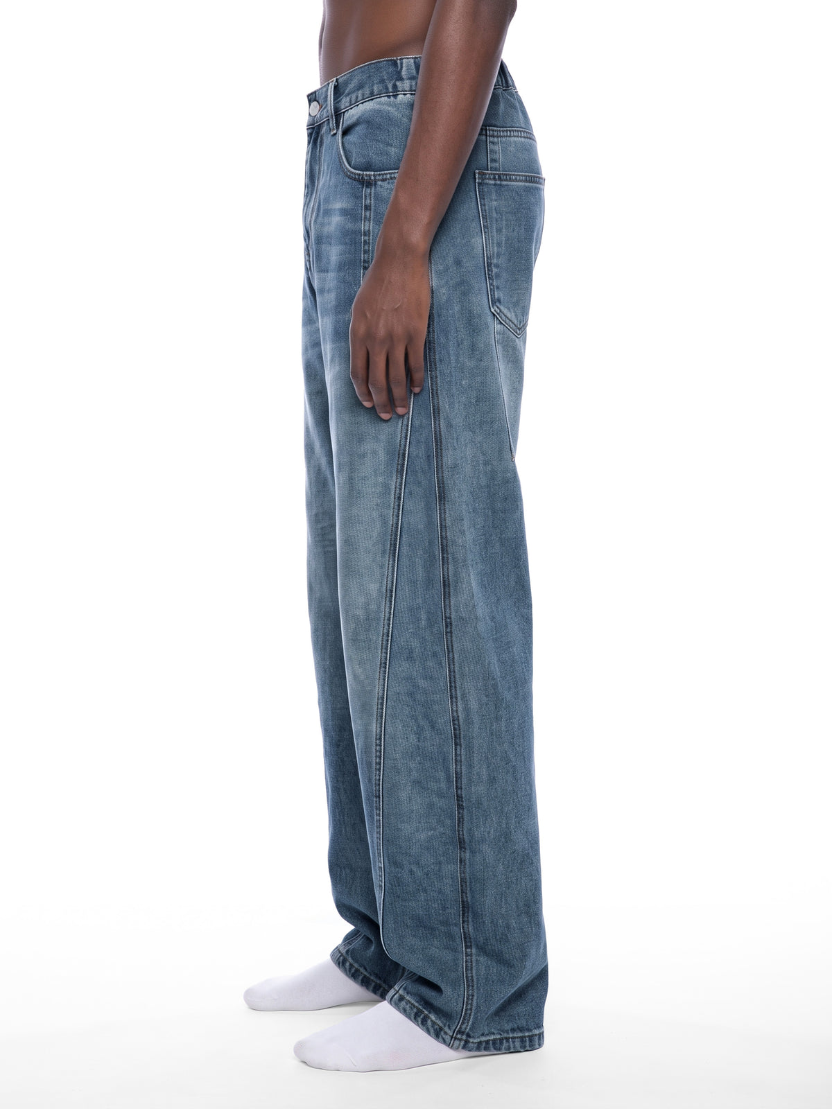RISENRETRO | Unisex Vintage Wash Barrel Leg Denim Jeans